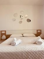 Precioso apartamento con chimenea y vistas al mar - Bed and Breakfast