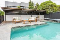 B&B Brisbane - Beautiful Modern Home in Heart of New Farm - Bed and Breakfast Brisbane