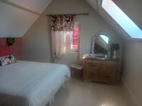 Kamer met Kingsize Bed
