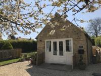 B&B Chipping Norton - Cherry Tree Cottage in idyllic Cotswold village - Bed and Breakfast Chipping Norton