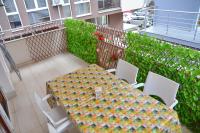 Feel Good Apartments in Center Free Parking - Bed and Breakfast Ohrid