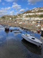 The Hillocks, Looe - Two Bedroom House with Fabulous Views of Looe Town and Harbour - B&B
