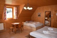 Familiekamer met Uitzicht op de Bergen