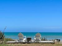 B&B Hokitika - Beachfront Retreat On Revell - Bed and Breakfast Hokitika