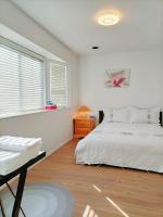 B&B Vancouver - LLT HomeAway - Bed and Breakfast Vancouver