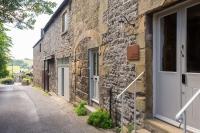 Beautifully Renovated Old Sweet Shop - B&B Youlgreave