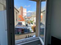 Paris spotless studio 5 min on foot to tube station - B&B