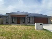 B&B Kelso - Entire 4 bedroom home on Connolly in Bathurst - Bed and Breakfast Kelso