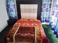 B&B Srinagar - Moonlight Guest House - Bed and Breakfast Srinagar