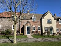 Willow Cottage - Part of the The Bay Filey Holiday Village with pool, gym and direct beach access, pub, restaurant, tennis and meadows walks - Chambres d'hôtes Reighton