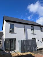 Mourneview Loft - Luxury Apartment - B&B Newcastle