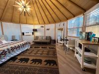 Glamping-Sky Dome Yurt-Tiny House-2 by Lavenders field - B&B