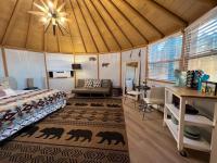B&B Valley Center - Glamping-Sky Dome Yurt-Tiny House-2 by Lavenders field - Bed and Breakfast Valley Center