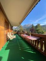 Charming apartment with great view - Chambres d’hôtes Château-d'Oex