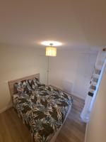 logement T2 neuf - centre-ville - Ferienwohnung Parthenay