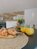 Ivy Shores Apartment - B&B Scarborough