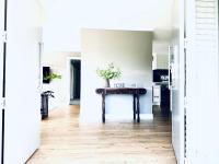Summer Holiday 4 bedrooms house in Hamilton with pool and spa - B&B
