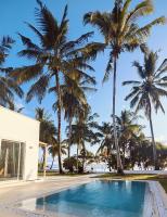 B&B Kumba Urembo - Villa Shepherd Zanzibar - LUXURY BEACH FRONT - KIWENGWA - Bed and Breakfast Kumba Urembo
