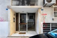 Spacious apartment with partial Acropolis view - B&B Atenas