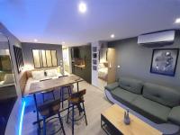 Appartement Village Naturiste Sensuel - Chambres d'hôtes Le Cap d'Agde