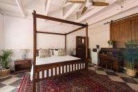 Superior King Suite