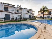 Magnólia AB House - Pool View & Privat Garden & Garage - B&B