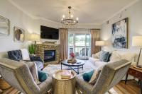 Elegant Pigeon Forge Condo with Golf Course View! - B&B