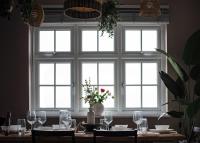 Leeds 4-bed house - hot tub, parking & games - B&B Wakefield