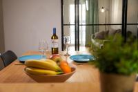 Mar25 by Smart Cozy Suites - In the heart of Athens - 9 minutes from metro - Available 24hr - Chambres d'hôtes Athènes
