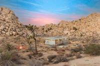 Hi-Desert Fade- Surrounded by Boulders w Cold Tub - Ferienwohnung