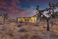Hi-Desert Fade- Surrounded by Boulders w Cold Tub - B&B Pioneertown