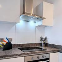 5mins JD gym Supermarket Retail M60 City Centre Salford Queys Media City - B&B