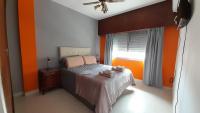 DEPARTAMENTO CENTRICO 2 DORMITORIOS CON COCHERA - B&B