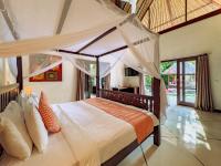 Kebun Three-Bedroom Villa