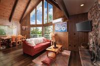 Classic AFrame - Fireplace - GameRoom - 2 Decks View - Chambres d’hôtes Lake Arrowhead