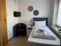 Small Single Room