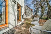 LeHaStays - Apartments Buckau 16a I Küche I Smart TV mit Netflix I toller Innenhof - Chambres d'hôtes Magdebourg