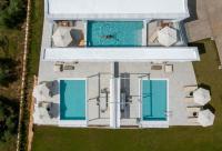Nikiti Botanic Pool Suites - B&B Níkiti