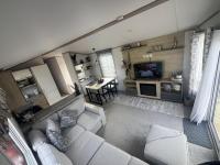 Inviting 3-Bed Lodge in Preston hot tub - B&B