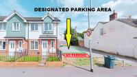 Central Getaway House with Parking, Garden, Wi-Fi - B&B Stafford