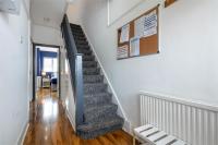 Welcome to Northview House Stylish 4 Bedroom Home in Southend by Jesswood Properties Contractors Corporates Relocation Stays Long Stays Welcome - Chambres d'hôtes Southend-on-Sea