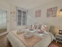 B&B Bussy-Saint-Georges - Le Bonheur Charmant *Disney*Paris*RER A* - Bed and Breakfast Bussy-Saint-Georges