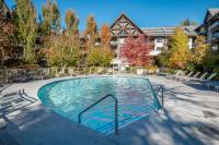 2BR in The Aspens, Ski In, Ski Out, Pool and Hot Tub, Gas Fireplace, Ski Valet, Gym - B&B Whistler