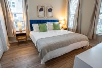 Modern New Apt with Pool Perfect for Long Stays - B&B Athens