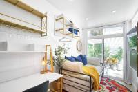 Tiny Living; Big Style - B&B Oakland