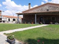 El Almendro del Cura - Ferienwohnung Villarmayor