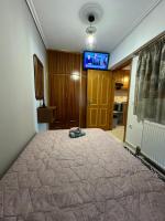 Bratis House 3 - Ferienwohnung Vartholomió