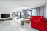 Seaview Villa Dolac with heated pool, a Hot tub, Finnish sauna - Chambres d'hôtes Dolići