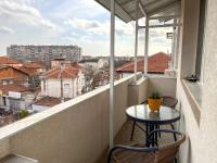 Апартамент за гости Бажолета - светъл и уютен дом в сърцето на Ямбол - B&B Yambol