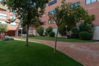 Apartamento con parking y piscina - Ferienwohnung Madrid